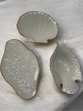 Lenox Cream and Gold Decorative Shell & Leaf Accent Dish Trio